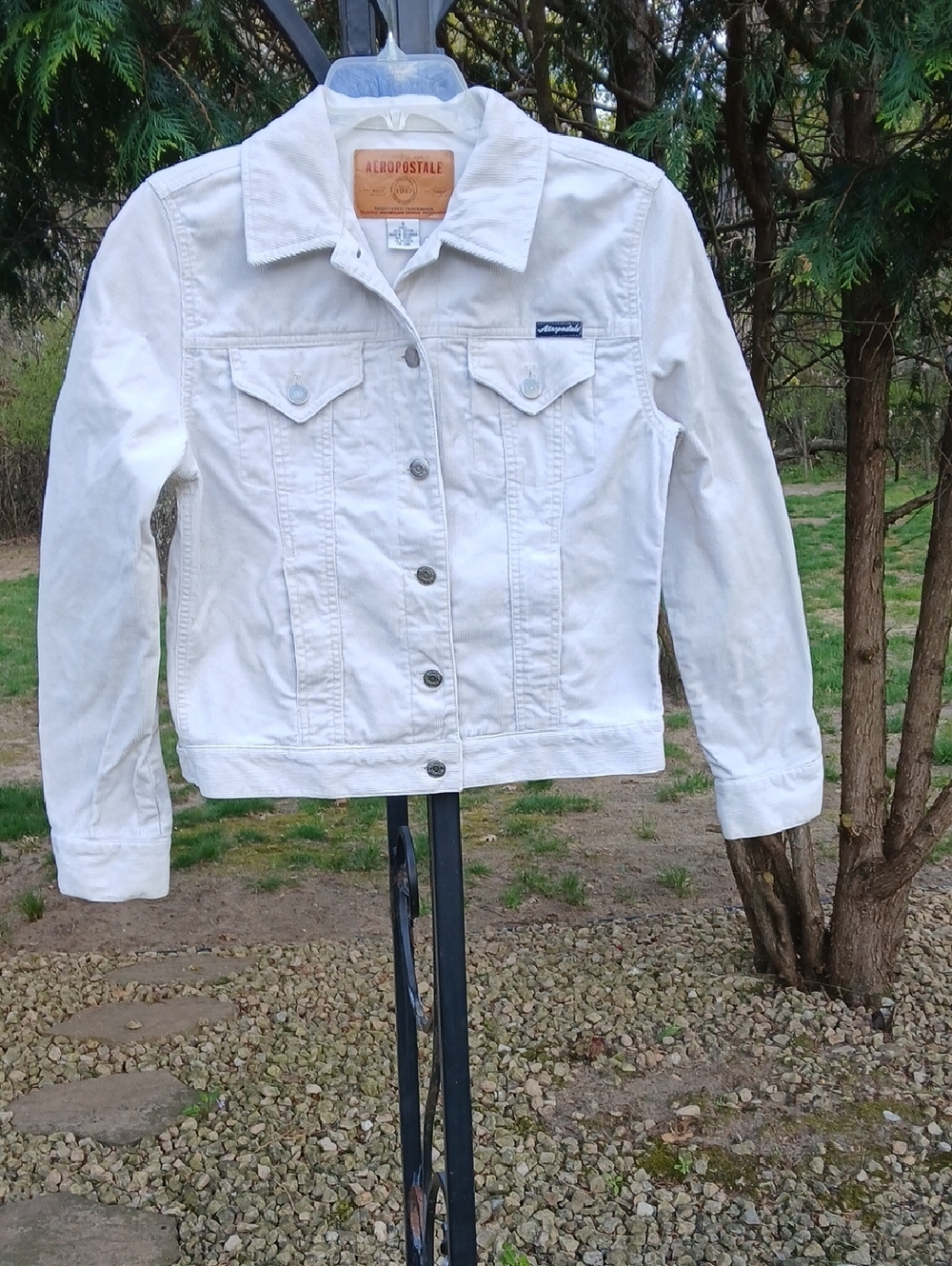 Aeropostale corduroy 100% Cotton jacket. Off White Sz S